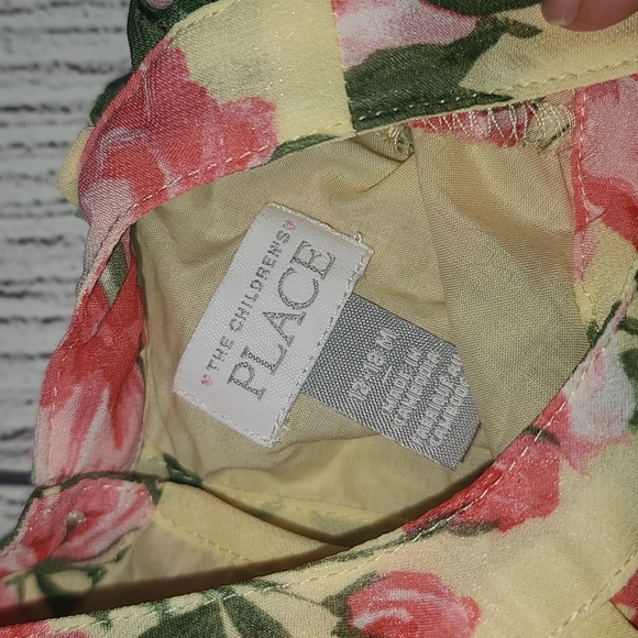 Girls dress - Picture 4 of 4